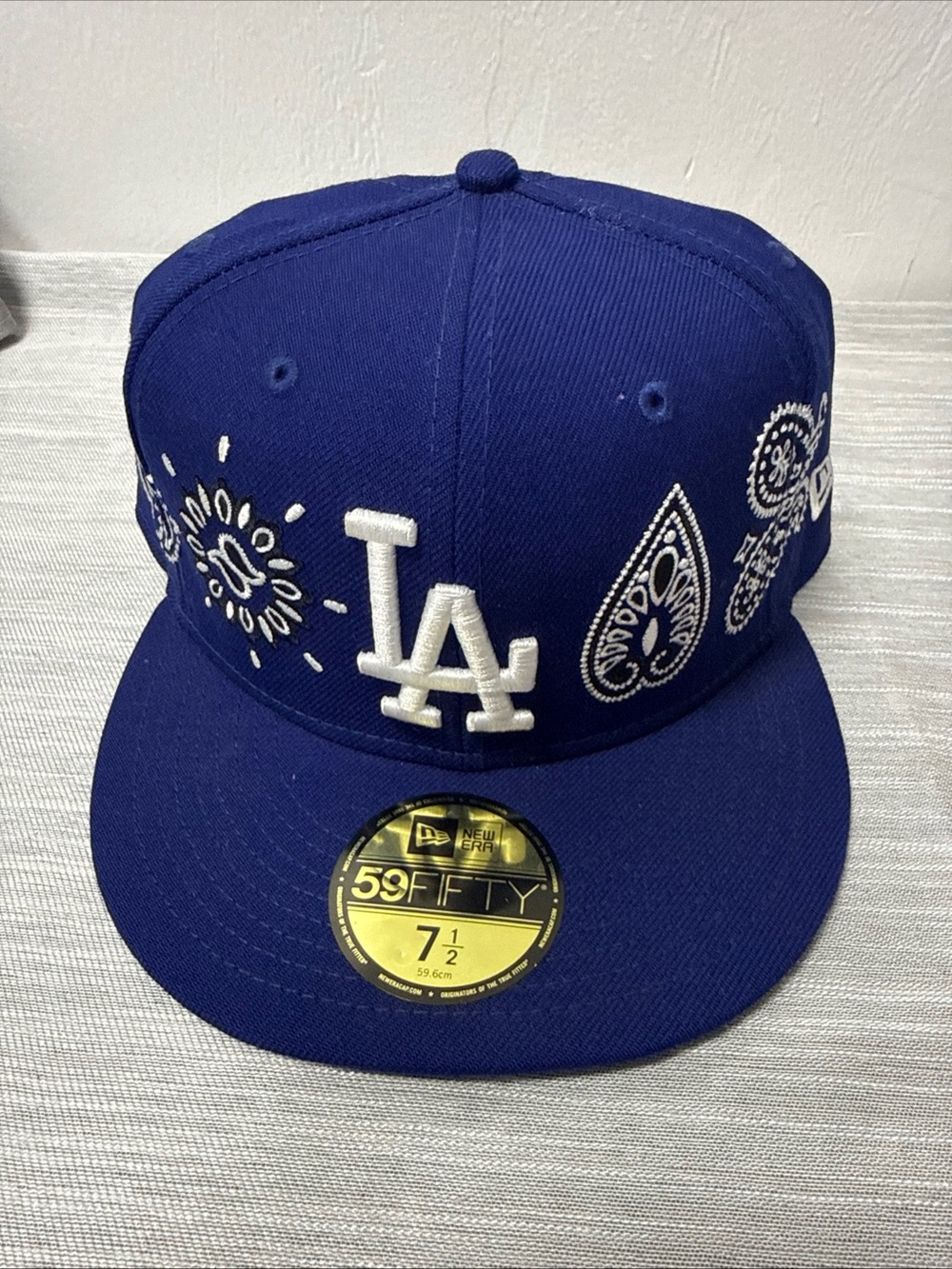 New Era Blue LA Embroidered Logo Cap 59fifty 71/2 fit
